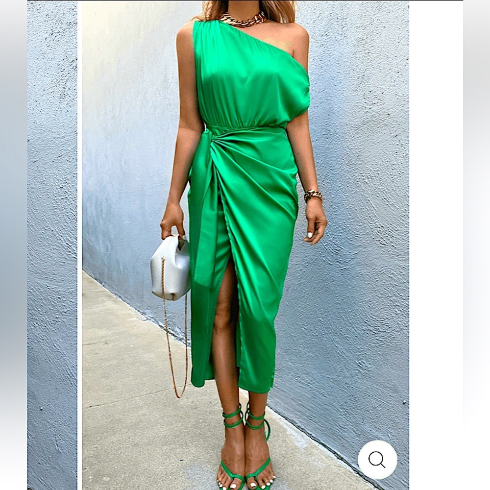 Meerokeety Green One-Shoulder Dress - NWT, size M